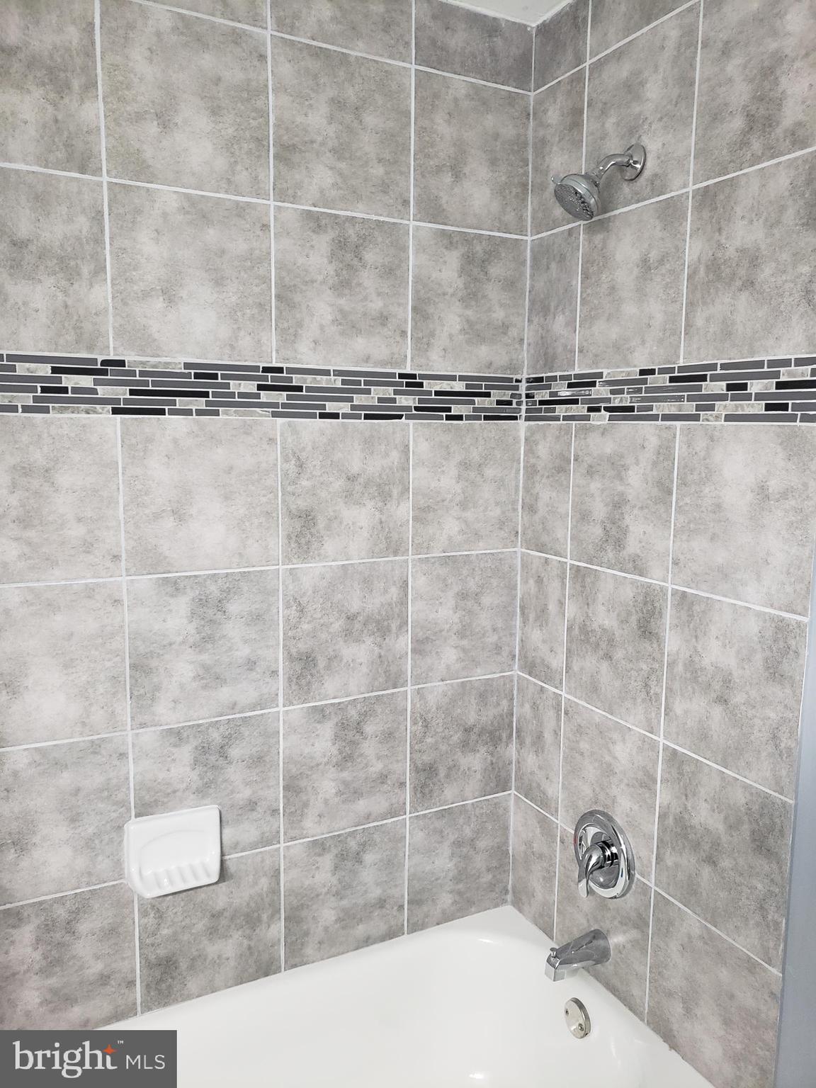 1702 Lomax Road Baltimore, MD 21244 - Photo 15 of 38