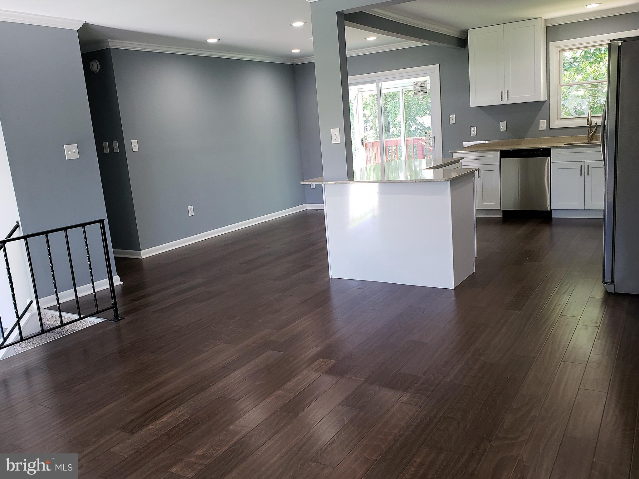 1702 Lomax Road Baltimore, MD 21244 - Photo 24 of 38