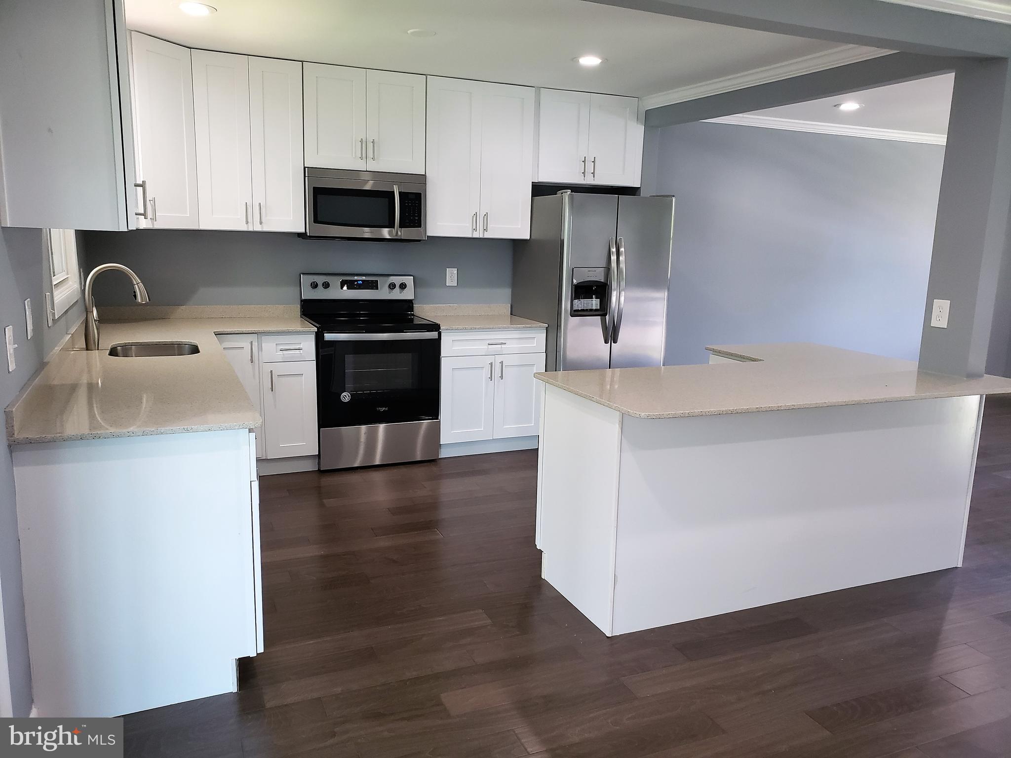 1702 Lomax Road Baltimore, MD 21244 - Photo 6 of 38