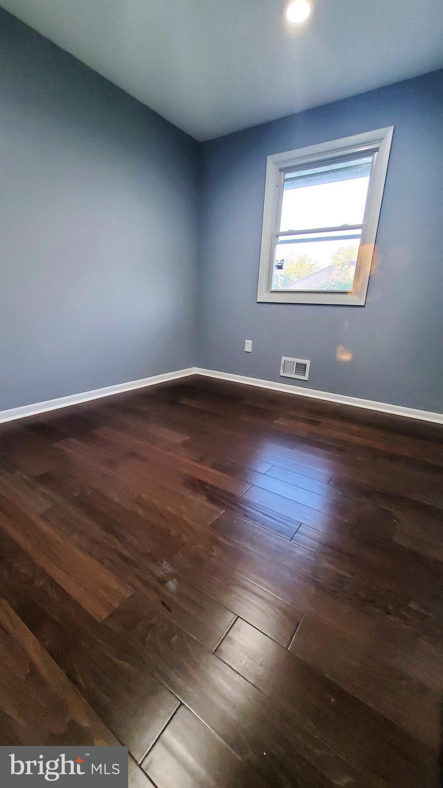 1702 Lomax Road Baltimore, MD 21244 - Photo 9 of 38