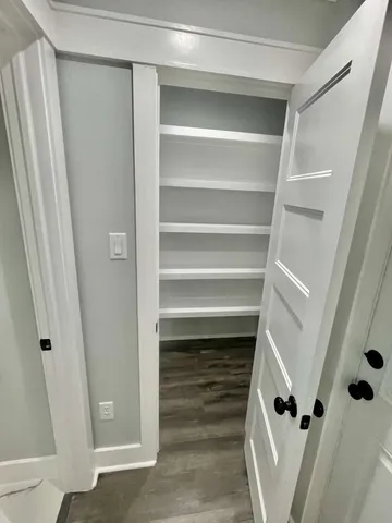 a view of a room with shelf