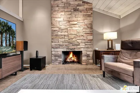 $540,000 | 2355 South Gene Autry Trail, Unit D, Palm Springs, CA 92264