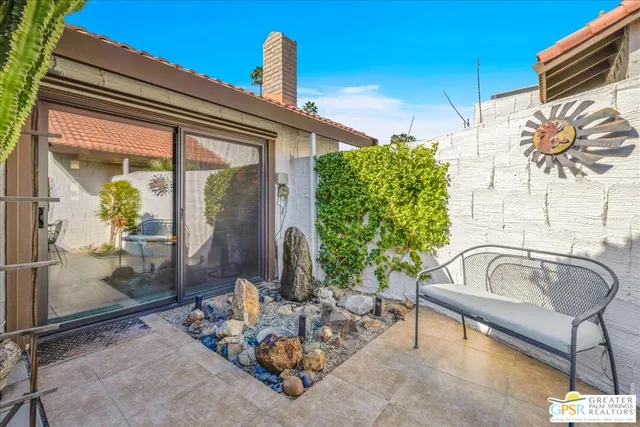 $540,000 | 2355 South Gene Autry Trail, Unit D, Palm Springs, CA 92264