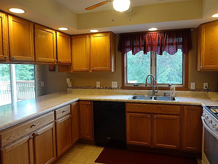 12616 Townsend Road Milan, MI 48160 - Photo 5 of 26 Photo 5