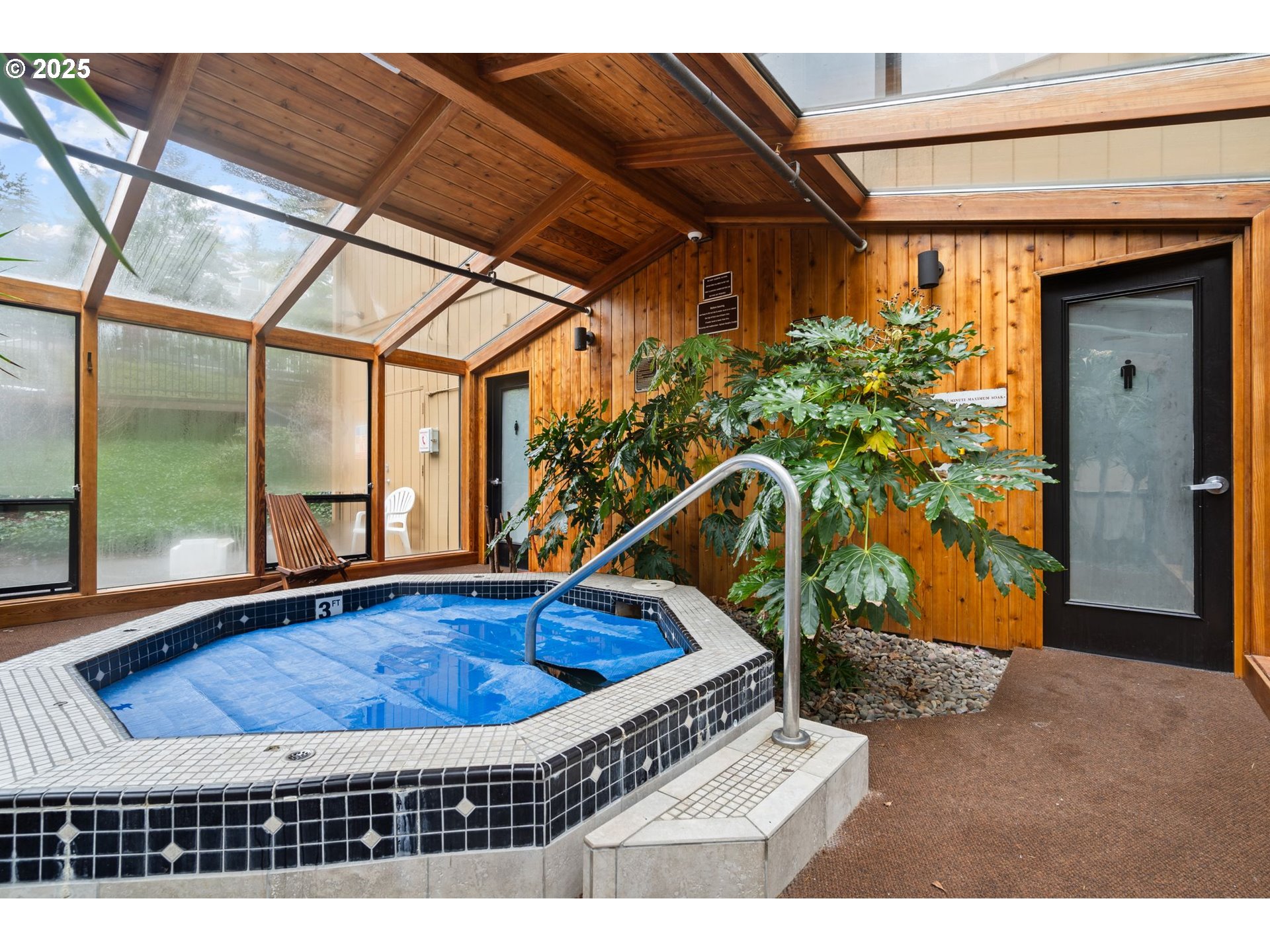 7504 Southwest Barnes Road Portland, OR 97225 - Photo 25 of 29 Gallery Image 25
