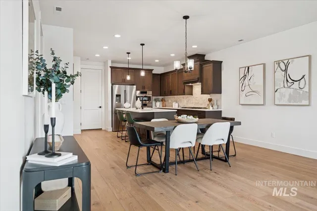 $499,900 | 2046 West Freya Court, Eagle, ID 83616