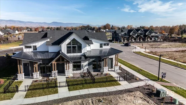 $499,900 | 2046 West Freya Court, Eagle, ID 83616
