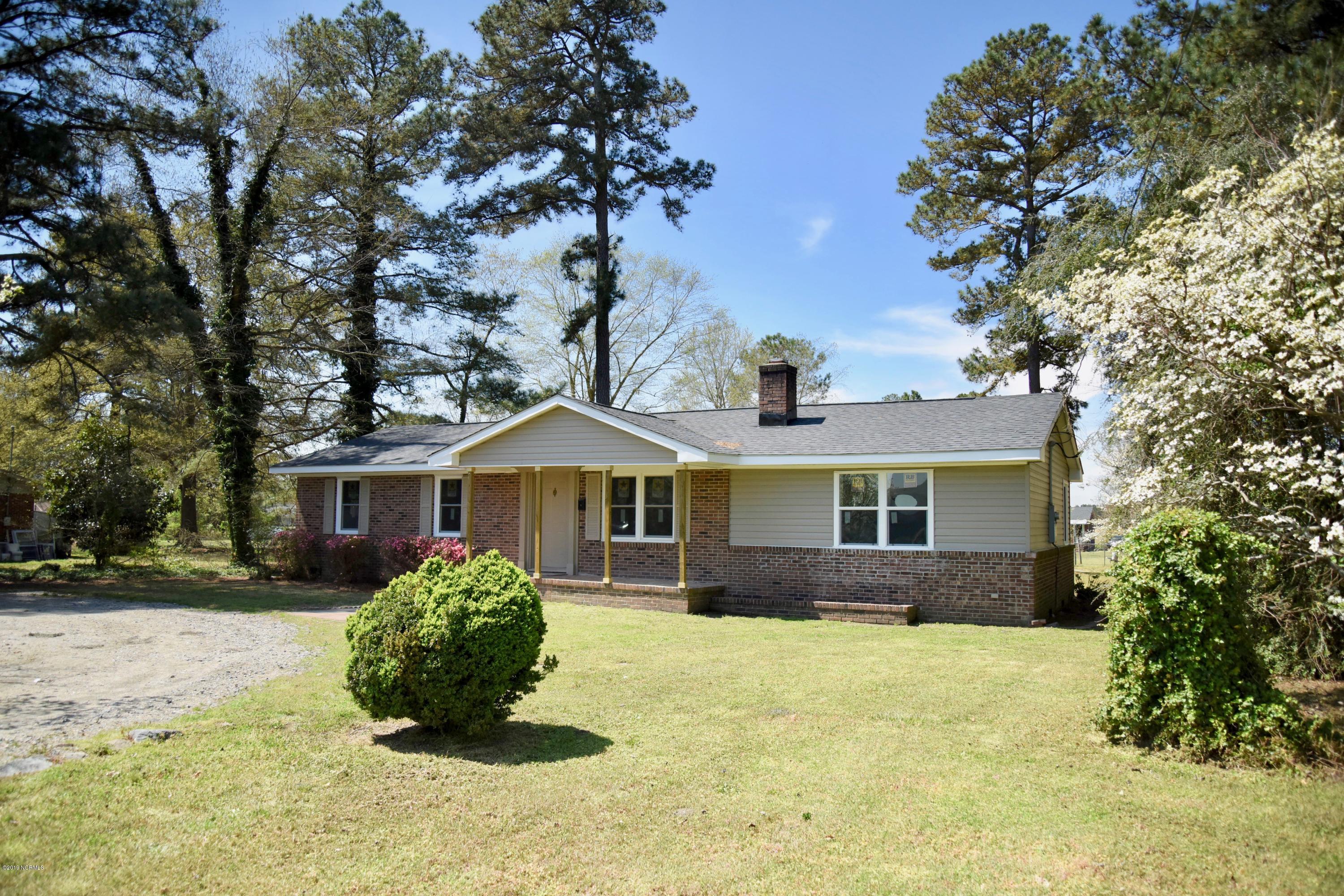 95 Whitaker Road Rocky Mount, NC 27801 - Photo 3 of 41 36