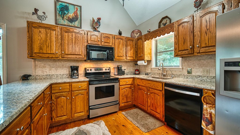2529 Hunter Road Hiawassee, GA 30546 - Photo 3 of 52