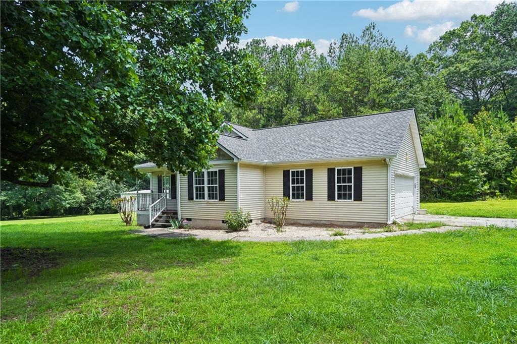 290 Reavesville Road Bowdon, GA 30108 - Photo 3 of 29