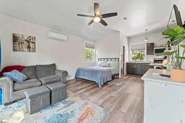 $424,000 | 119 West Victoria Road, Spartanburg, SC 29301