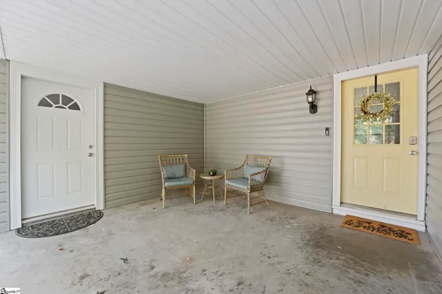 $424,000 | 119 West Victoria Road, Spartanburg, SC 29301