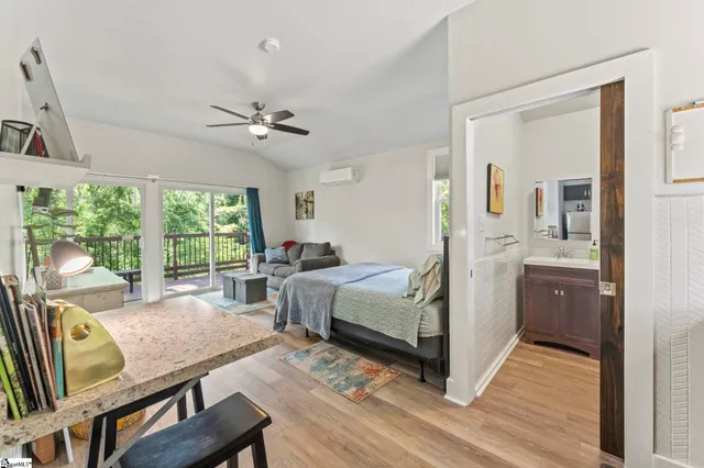 $424,000 | 119 West Victoria Road, Spartanburg, SC 29301