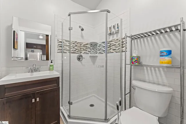 $424,000 | 119 West Victoria Road, Spartanburg, SC 29301