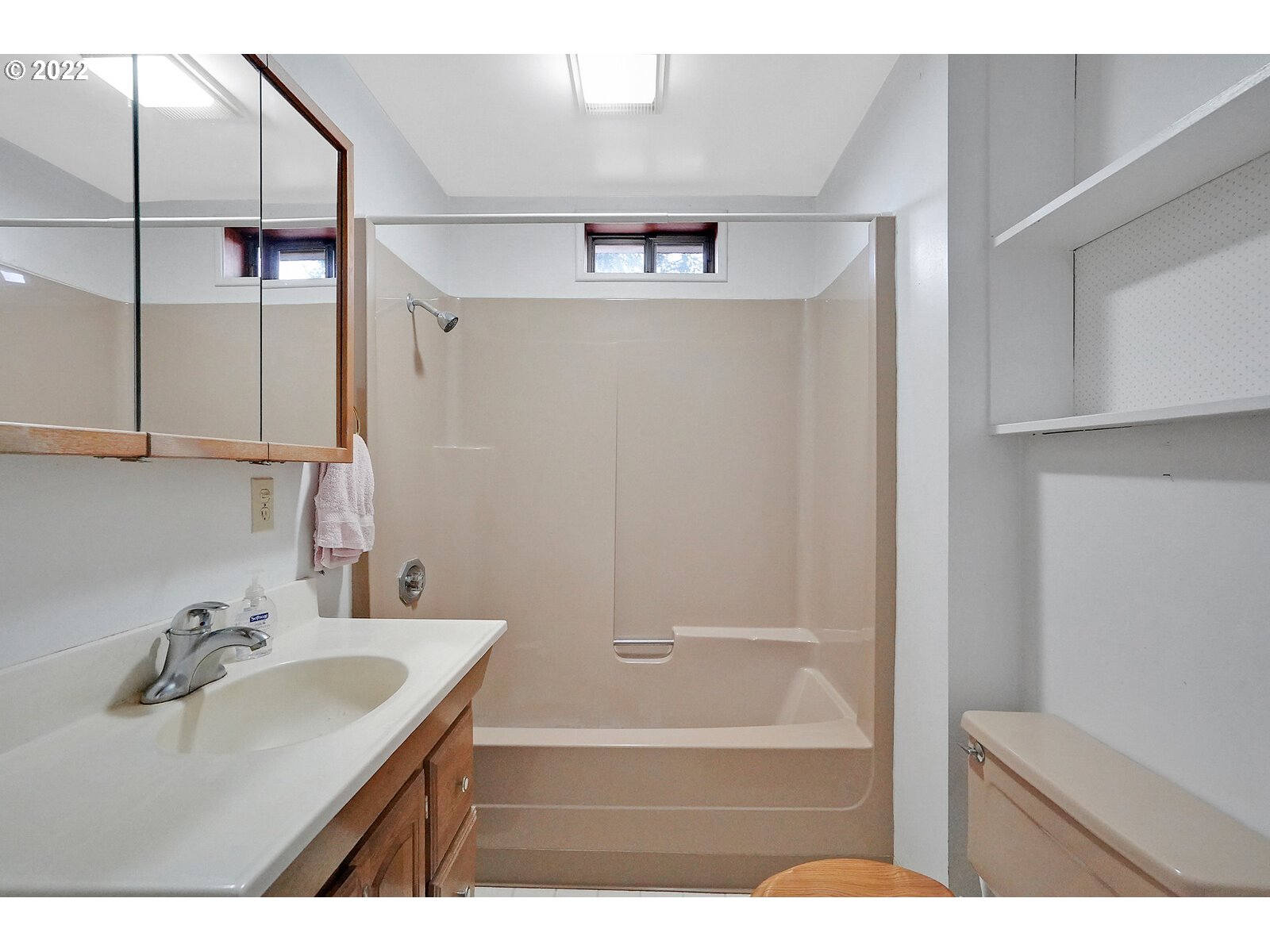 11145 Whiteaker Road Dallas, OR 97338 - Photo 25 of 32 a bathroom with a sink and a mirror