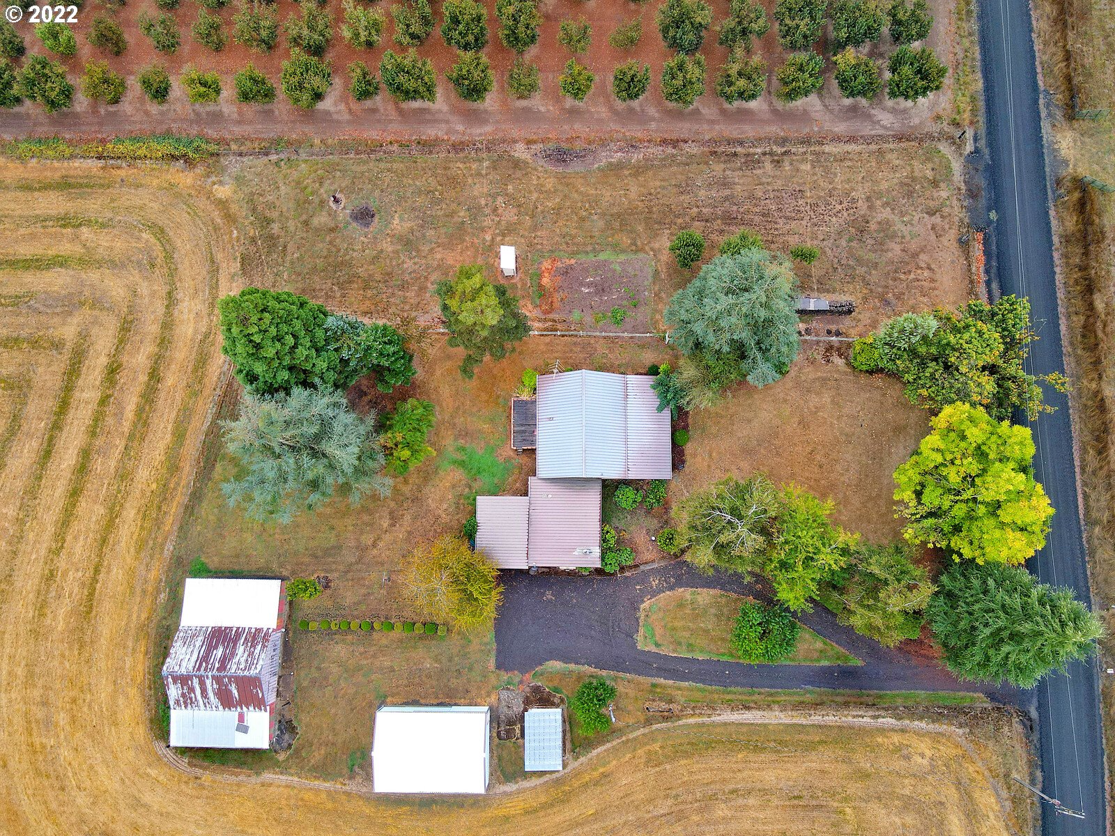 11145 Whiteaker Road Dallas, OR 97338 - Photo 3 of 32 a swimming pool with outdoor seating and yard