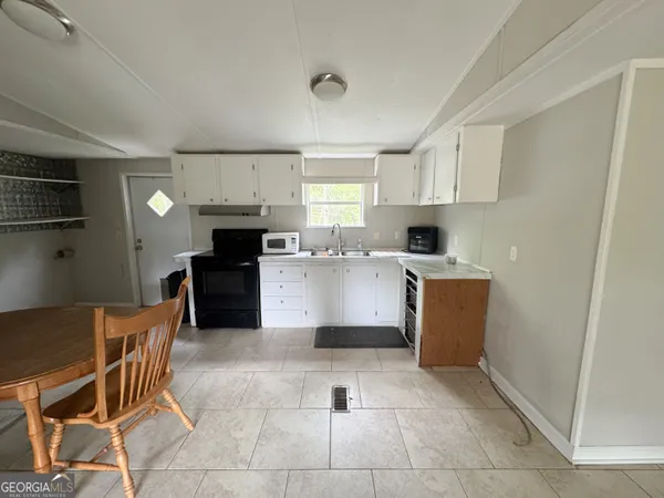 $185,000 | 877 West Rushing Road, Register, GA 30452