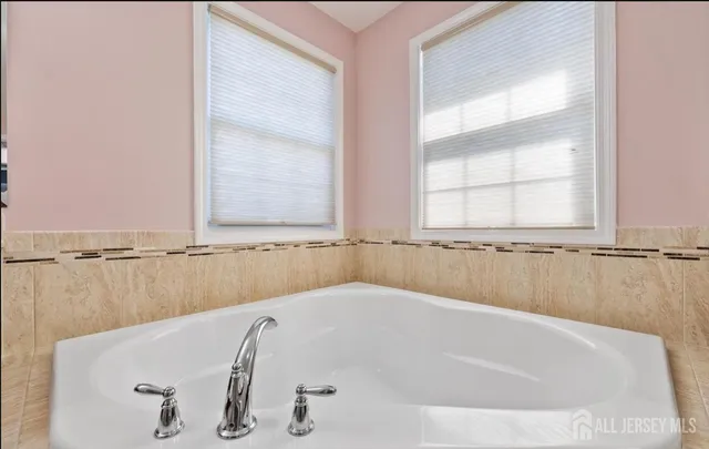 $898,300 | 88 Bordentown Crosswicks Road, Chesterfield, NJ 08515