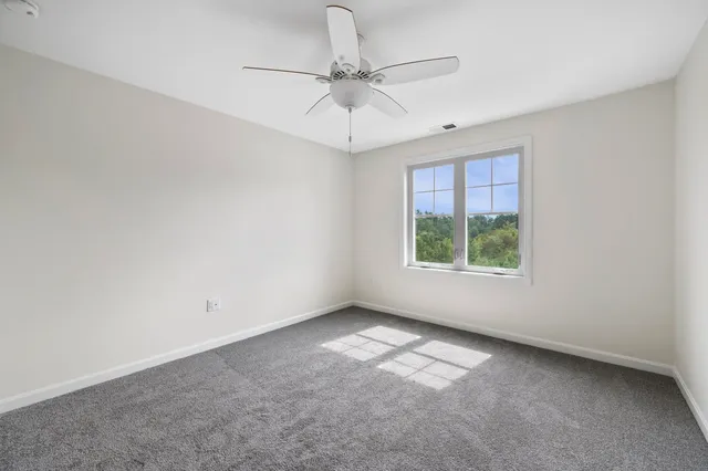 $484,900 | 1 Autumn Lane, Raymond, NH 03077