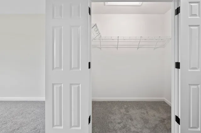 $484,900 | 1 Autumn Lane, Raymond, NH 03077