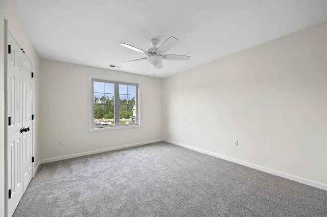 $484,900 | 1 Autumn Lane, Raymond, NH 03077