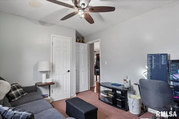 $179,900 | 904 Diane Court, Springfield, IL 62702