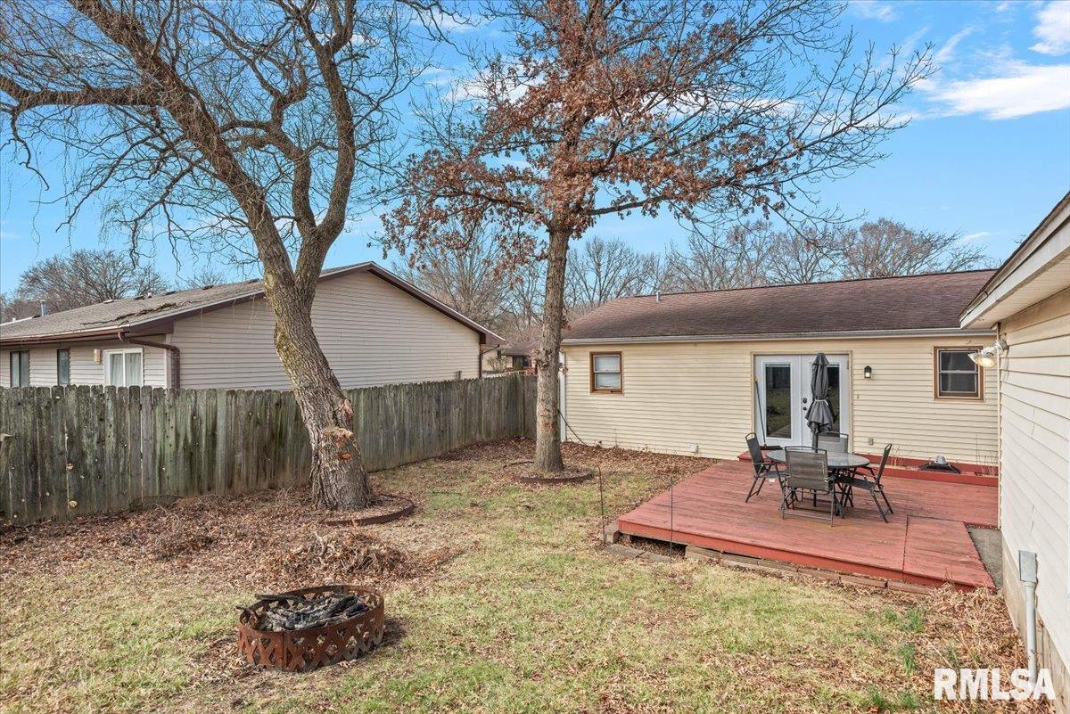 904 Diane Court Springfield, IL 62702 - Photo 24 of 25