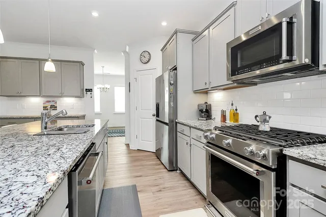 $599,900 | 13140 Sudwick Lane, Charlotte, NC 28278