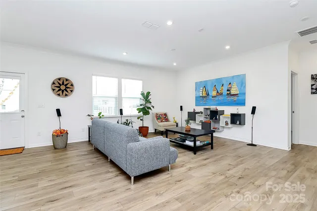 $599,900 | 13140 Sudwick Lane, Charlotte, NC 28278