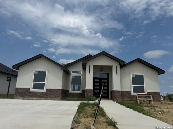 $310,000 | 3177 Mauricio Libson Boulevard, Eagle Pass, TX 78852
