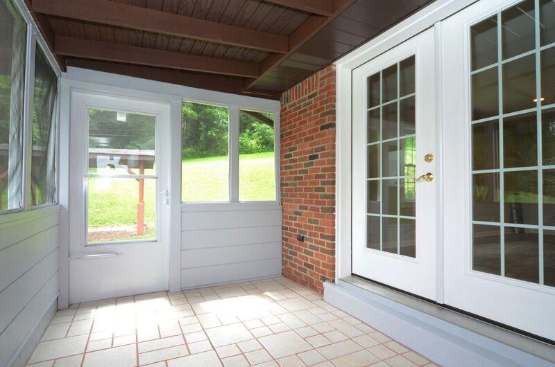 215 Hickory Grade Road Bridgeville, PA 15017 - Photo 15 of 16 Gallery Image 15
