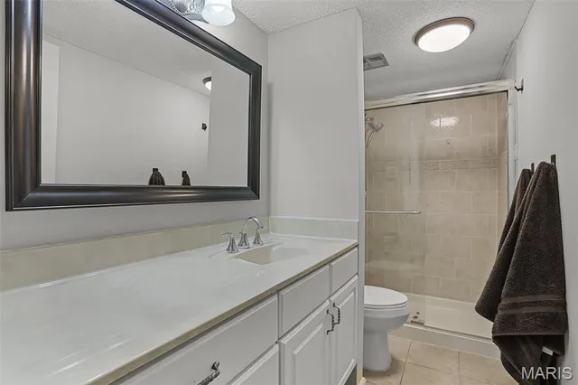 $99,900 | 10381 Oxford Hill Drive, Unit 6, St. Louis, MO 63146