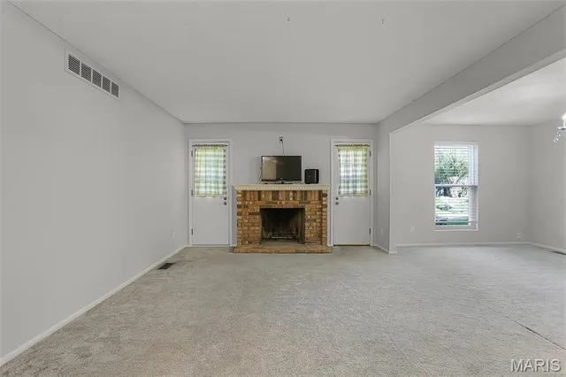 $99,900 | 10381 Oxford Hill Drive, Unit 6, St. Louis, MO 63146