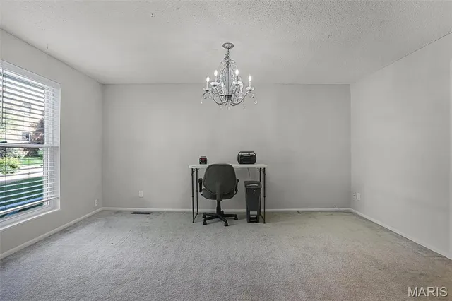 $99,900 | 10381 Oxford Hill Drive, Unit 6, St. Louis, MO 63146