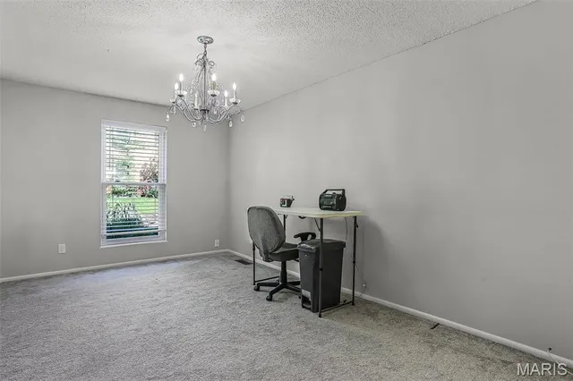 $99,900 | 10381 Oxford Hill Drive, Unit 6, St. Louis, MO 63146