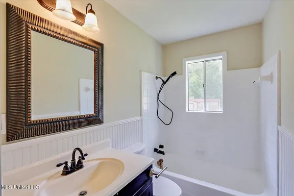 $159,900 | 210 North Jadek Drive Northeast, Magee, MS 39111