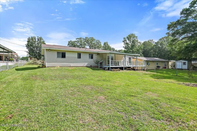 $165,000 | 210 North Jadek Drive Northeast, Magee, MS 39111