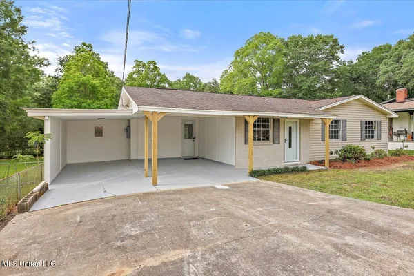 $159,900 | 210 North Jadek Drive Northeast, Magee, MS 39111