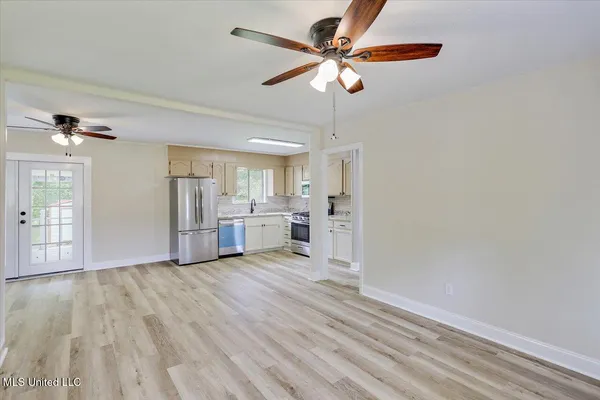 $159,900 | 210 North Jadek Drive Northeast, Magee, MS 39111