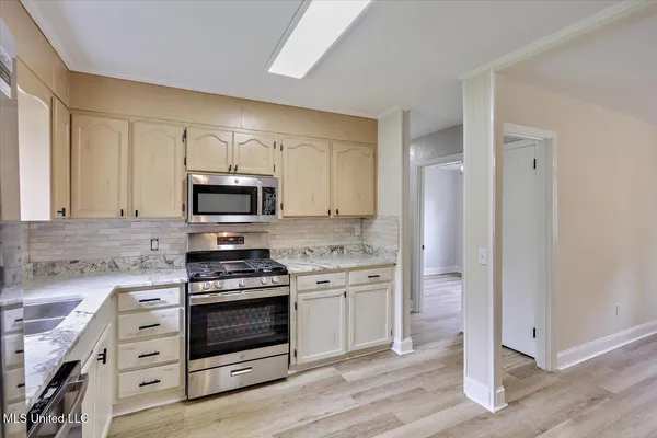 $159,900 | 210 North Jadek Drive Northeast, Magee, MS 39111