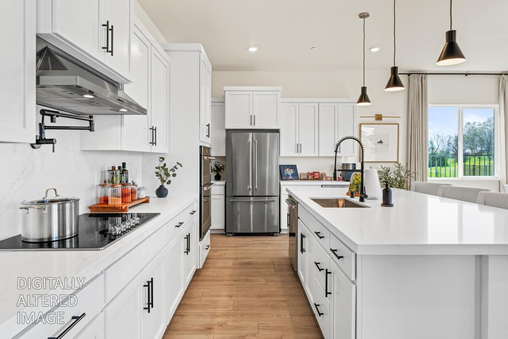 7058 Sheldon Rnch Drive Rancho Murieta, CA 95683 - Photo 5 of 26 Kitchen: Virtually Staged