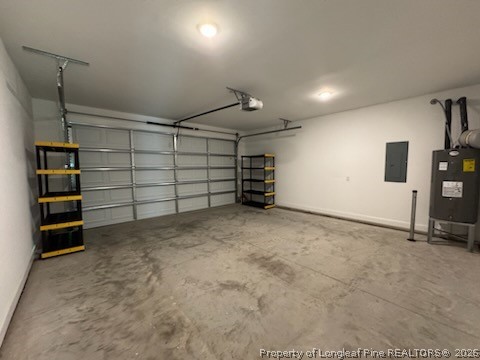 390 Summerhill Road Fayetteville, NC 28303 - Photo 10 of 27 a view of a room with an empty space