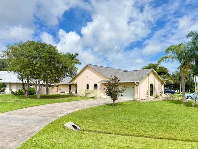 $1,150 | 2847 Southeast Pace Drive, Port St. Lucie, FL 34984