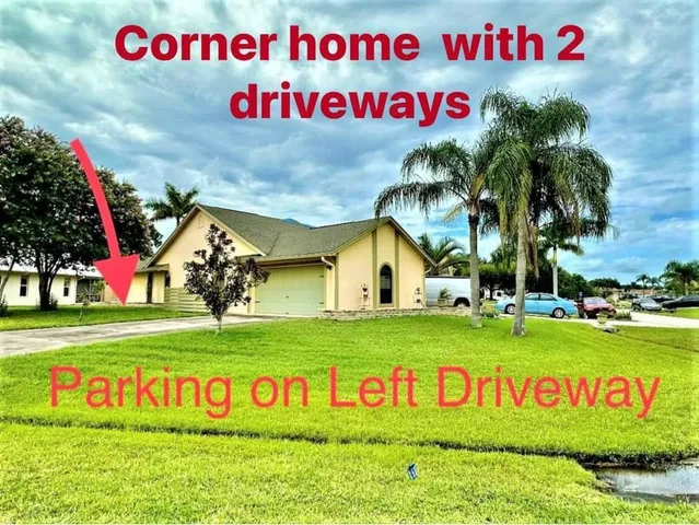 a view of an sign board