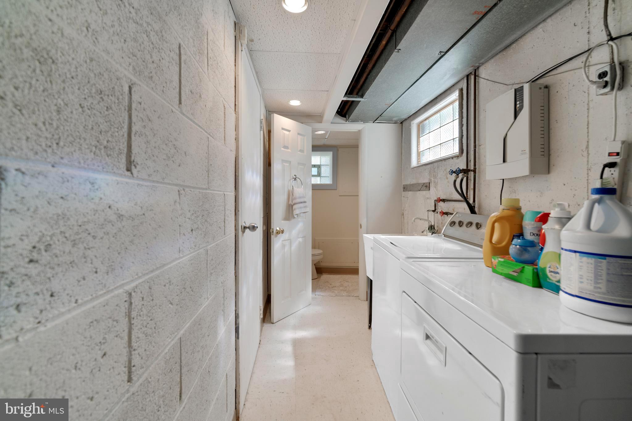 1210 Ripley Street Philadelphia, PA 19111 - Photo 15 of 28 Gallery Image 15
