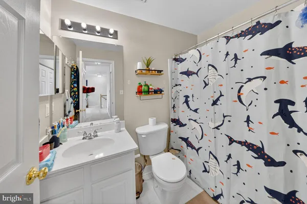 $3,000 | 725 A Main Street, Unit 725A, Gaithersburg, MD 20878