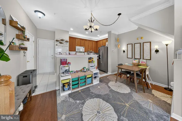 $3,000 | 725 A Main Street, Unit 725A, Gaithersburg, MD 20878