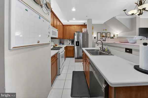 $3,000 | 725 A Main Street, Unit 725A, Gaithersburg, MD 20878