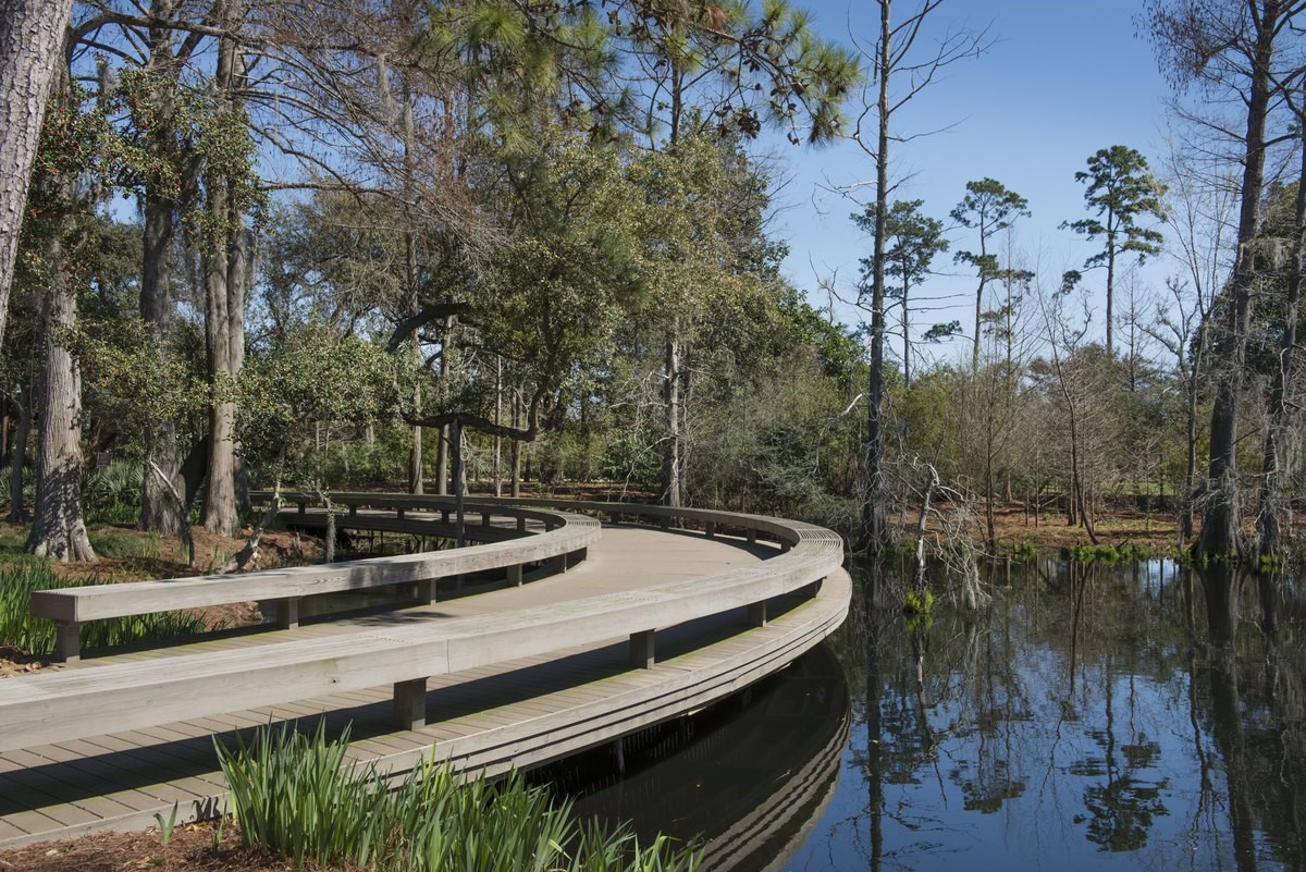 6740 Arbor Way Orange, TX 77630 - Photo 6 of 7 a view of a lake with a house