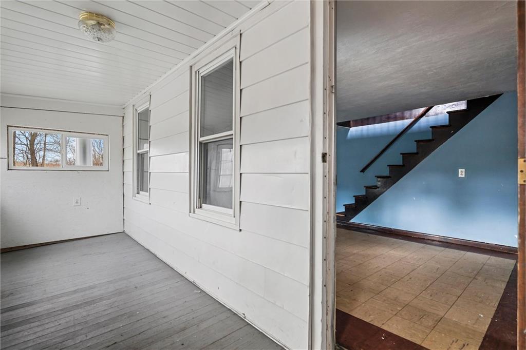 332 Lessig Road Leechburg, PA 15656 - Photo 4 of 35